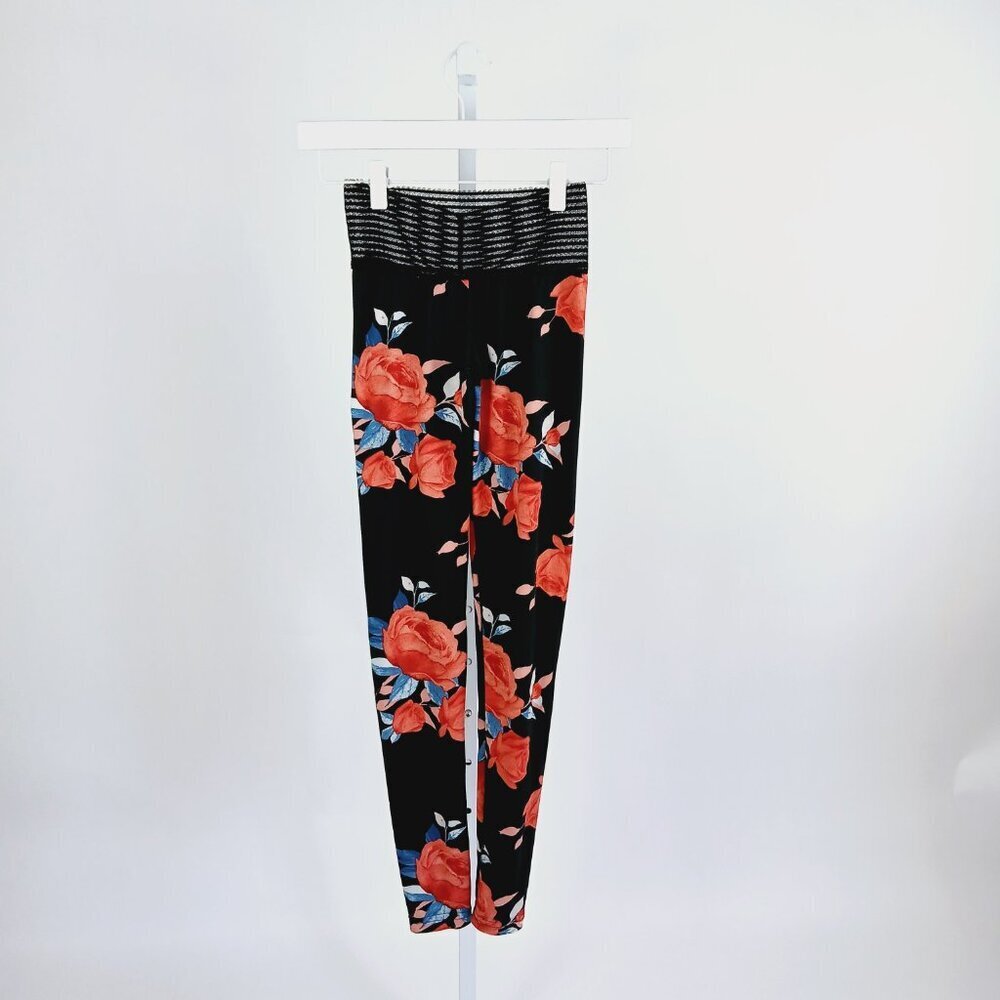 50% Off* Cute Booty Lounge Red Rose Scrunch Bum Leggings XXS
